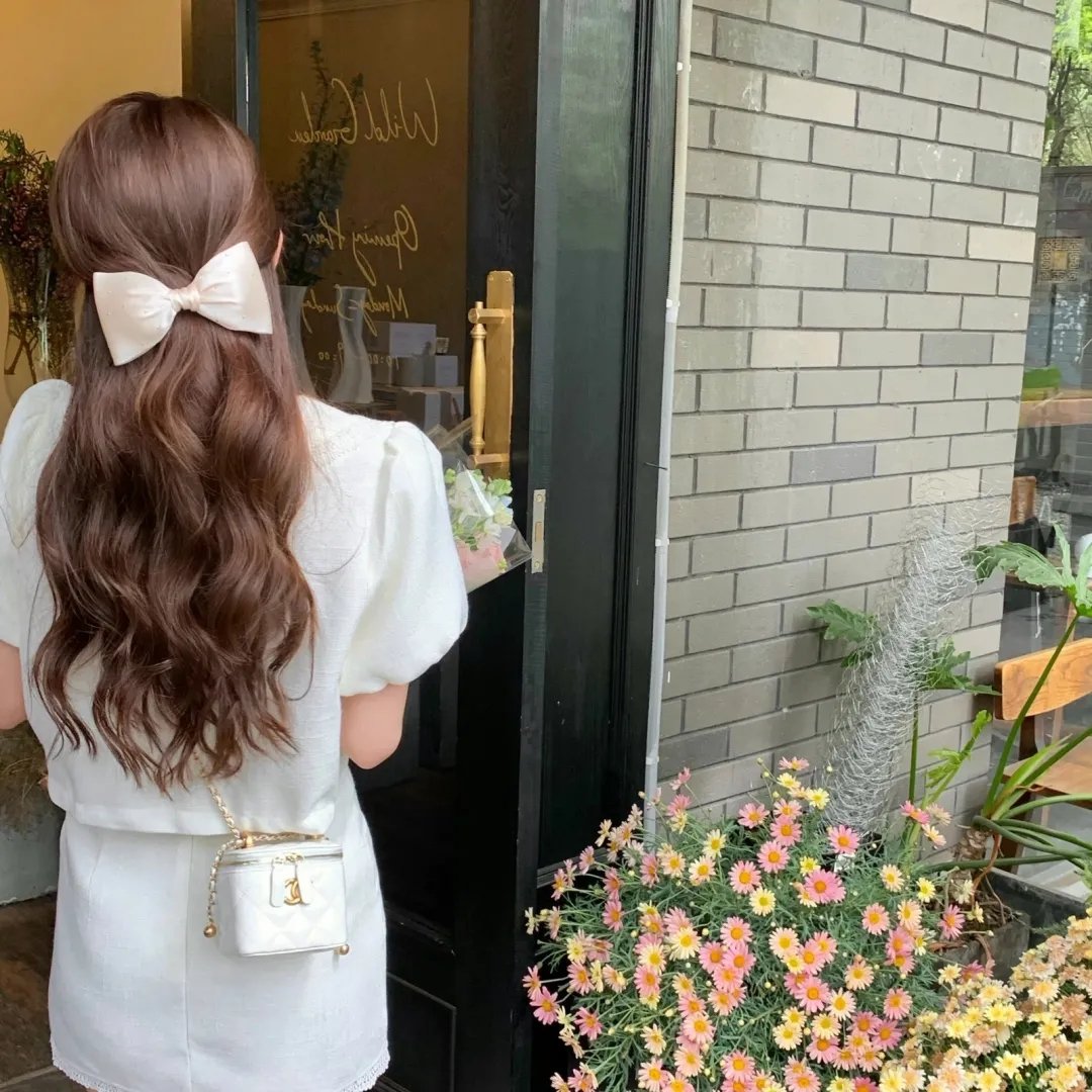 人前的安宁